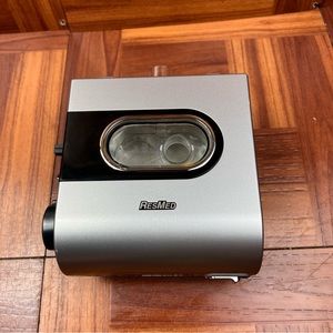 ResMed S9 H5i Heated Humidifier